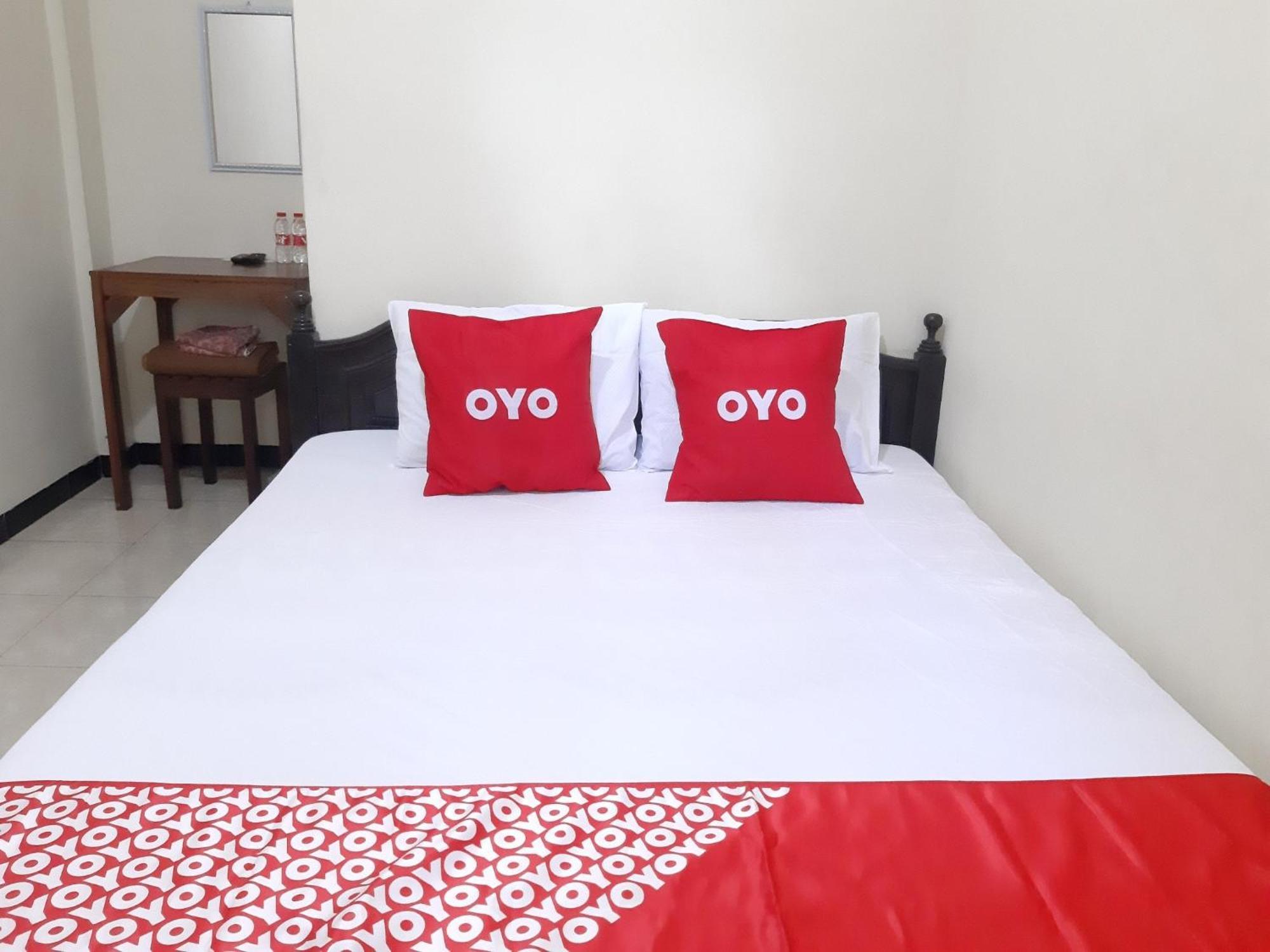 Oyo 2826 Panderman Residence Blitar Eksteriør bilde