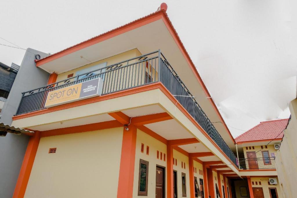 Oyo 2826 Panderman Residence Blitar Eksteriør bilde